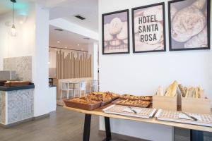 Imagen de la galería de Hotel Lloret Santa Rosa by Pierre & Vacances, en Lloret de Mar