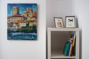 Knihovna v apartmánu