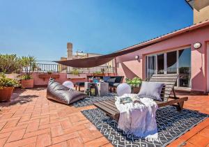 Ein Balkon oder eine Terrasse in der Unterkunft Sweett - Pedrera Department 24