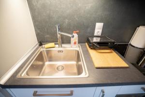 A kitchen or kitchenette at Evaggelismos m station studio for 3 pers by MPS