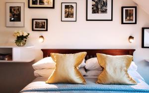 Letto o letti in una camera di Hillside Lodge B&B