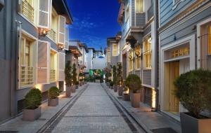 an alley in a city at night at Catch Hotel Sultanahmet-Special Category in Istanbul