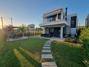 Vonkajšia záhrada v ubytovaní Olea Valley Holiday Villa