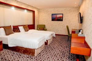 TV a/nebo společenská místnost v ubytování Park Hotel