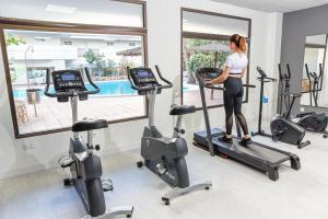 Fitness centrum a/nebo fitness zařízení v ubytování Hotel Ereza Mar - Adults Only