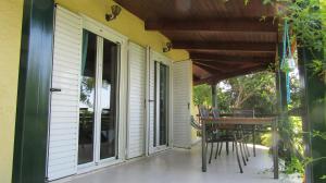 A balcony or terrace at Sea La Vie