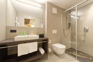 Kúpeľňa v ubytovaní Haus St Anton - INKL PREMIUM SOMMERKARTE