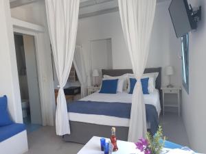 Φωτογραφία από το άλμπουμ του Kykladonisia Amorgos στην Αμοργό +39 φωτογραφίες