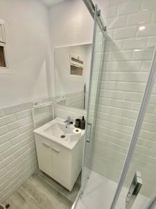 Fotografia z galérie ubytovania Estudio nuevo y con piscina Benalmádena v destinácii Benalmádena + 13 fotografií