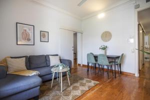 Posedenie v ubytovaní 21par1005 - Beautiful Apartment in Paral-lel