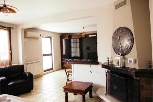 Kuchnia lub aneks kuchenny w obiekcie Le Antiche Colonne