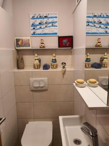 Bathroom sa Batala1-City marina apartment with secured private parking