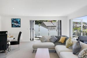 Istumisnurk majutusasutuses The Cube