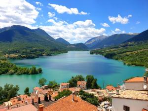 Paesaggio naturale nelle vicinanze della casa vacanze