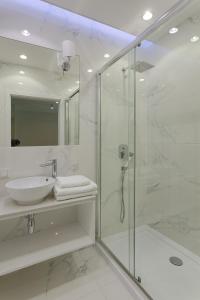 Kúpeľňa v ubytovaní Mennica Residence Luxury Location