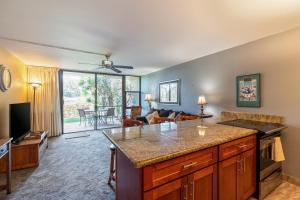 Gallery image of Maui Vista 1106 in Kihei