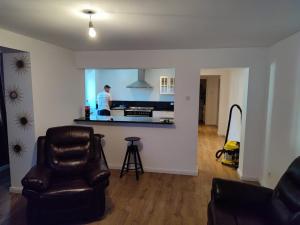 Ruang duduk di Luca apartament 3 camere