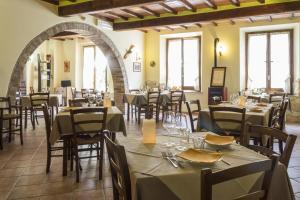 Restaurace v ubytování Country House La Fattoria Bellandi