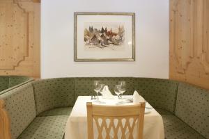 Posezení v ubytování Hotel Walliserstube