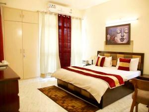 Gallery image of Maplewood Guest House, Neeti Bagh, New Delhiit is a Boutiqu Guest House - Room 2 in New Delhi