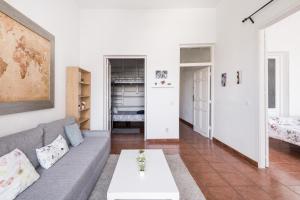 מטבח או מטבחון ב-Comfy 4 rooms apt in the heart of Chueca (Madrid center)