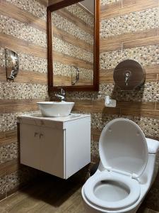 A bathroom at Mi Margarita Chalets