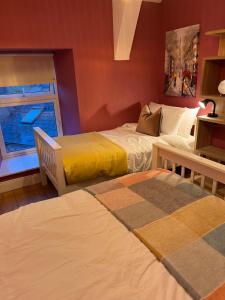 Gallery image of No10bridgestreet in Westport +20 photos