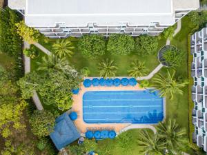 Holiday Style Ao Nang Beach Resort, Krabi内部或周边的泳池