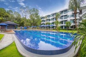 Holiday Style Ao Nang Beach Resort, Krabi内部或周边的泳池