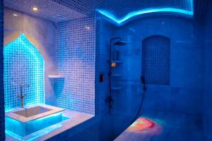 Koupelna v ubytování Cristal Hotel Abu Dhabi