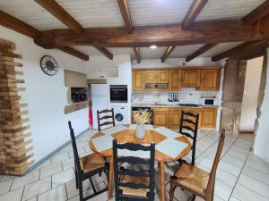 Zdjęcie z galerii obiektu Maison campagne avec 3 chambres, Cheminée et Terrasse, près d'Epinal - FR-1-589-417 w mieście Chantraine