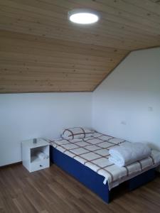Katil atau katil-katil dalam bilik di Apartman Teodora Uvac
