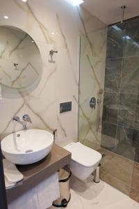 Koupelna v ubytování NERIUM Hotel