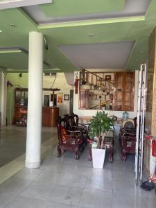 Area lobi atau resepsionis di Thuận An 2