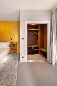 Кровать или кровати в номере Carrick Hotel Camogli Portofino Coast