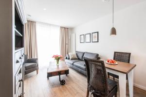 Svetainės erdvė apgyvendinimo įstaigoje Weisse Villa Apartment 1 3 Nord