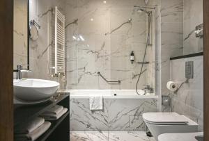 Łazienka w obiekcie Sopotorium Hotel & Medical Spa