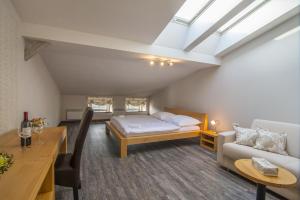 Кровать или кровати в номере Hotel Anno