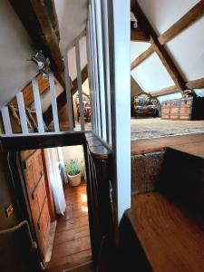 Fotografie z fotogalerie ubytování Beautiful 1 bedroom cottage with fireplace v destinaci Corsham