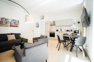 A kitchen or kitchenette at Modern and lovely apartment next to subway station