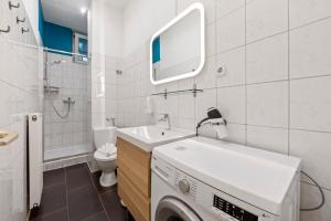 Bathroom sa primeflats - Apartments Genter Berlin-Wedding