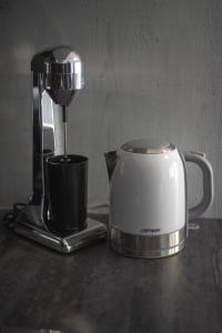 Coffee and tea making facilities at Anna's Home