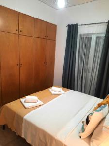 Postel nebo postele na pokoji v ubytování Apartment 94m2, center of Sitia, WiFi, 350m beach