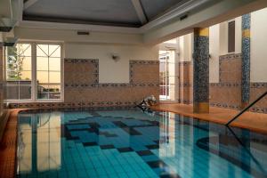 Bazén v ubytování Boutique Hotel Rothenburger Hof nebo v jeho okolí