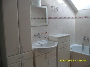 Koupelna v ubytování Apartmány Prima