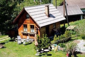 Ogród w obiekcie Apartment Goaßa - Familie Zehner