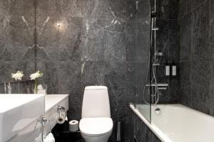 Koupelna v ubytování Elite Plaza Örnsköldsvik