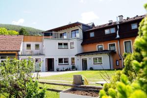 Budynek, w którym mieści się apartament