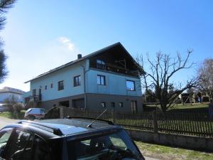Budova, v ktorej sa apartmán nachádza