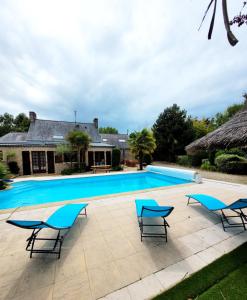 Imagen de la galería de Gîte La Maison de Gouville, avec piscine et SPA, proche mer, en Gouville-sur-Mer